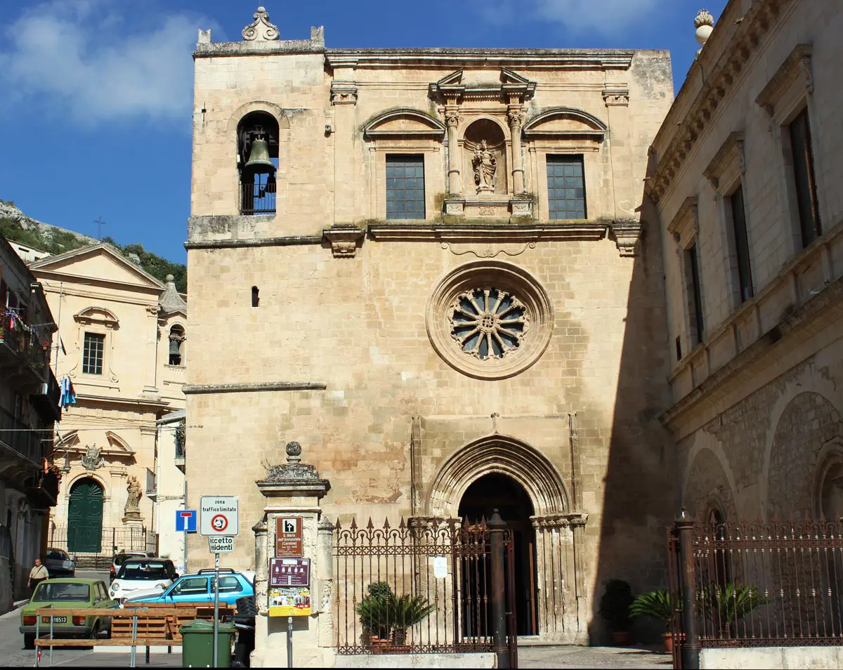 chiesa_convento_carmine_modica